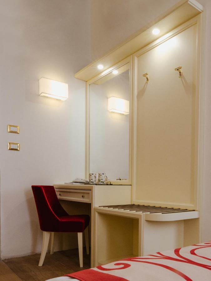Hotel Citta Di Parenzo Trieste Exterior photo